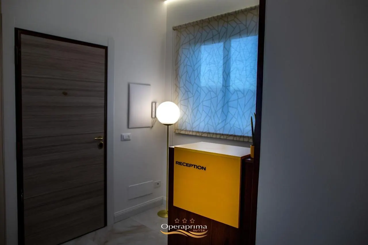 Operaprimasuite Messina 0*,  Italy