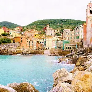 Gambero Nero , Tellaro Italie